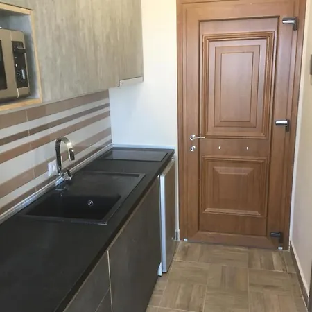 Thealos Apartment