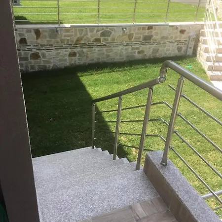 Apartment Thealos