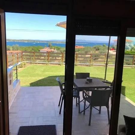 Thealos * Vourvourou