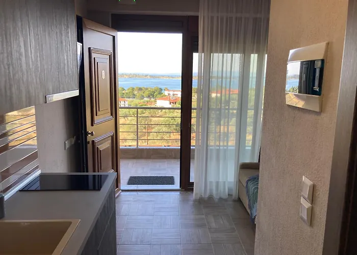 Appartement Thealos *