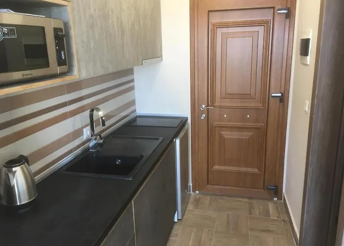Thealos Apartman